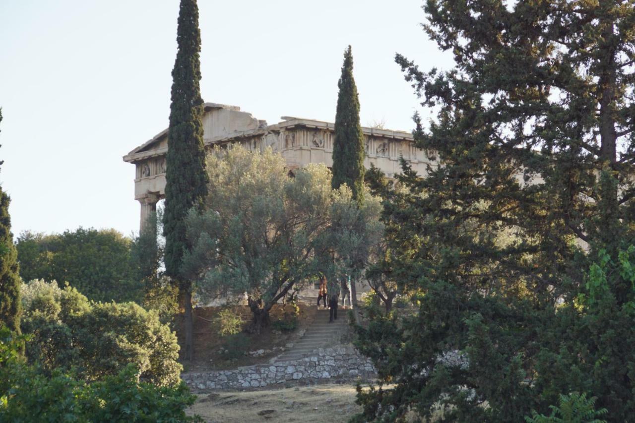 ★ Plaka, Center Of All Greek Legends ★ Athens Exterior photo